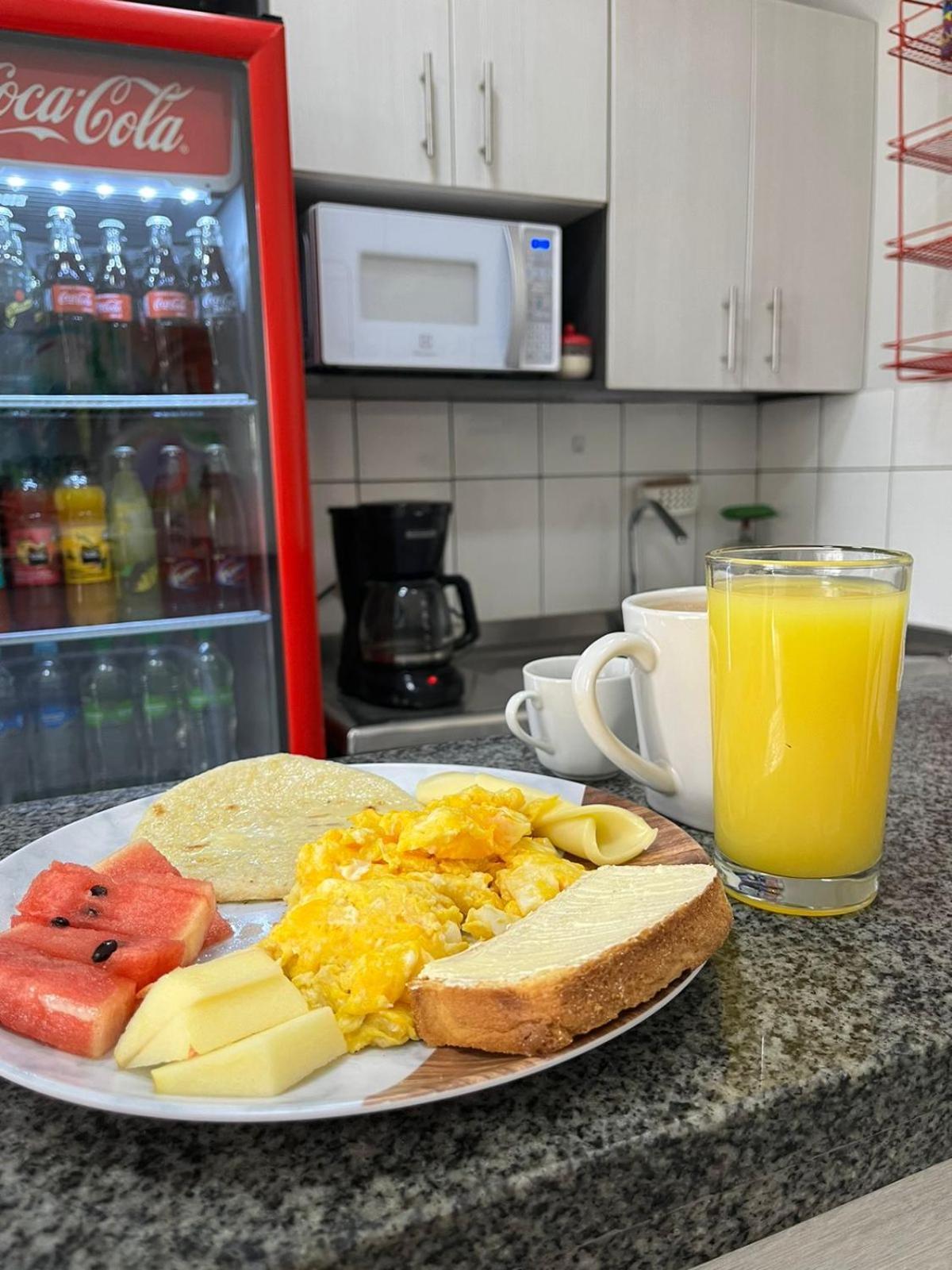 Hotel Inter Del Cafe Pereira Kültér fotó